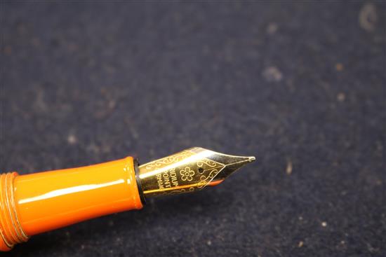 A giant ornate fountain pen 6.75in.